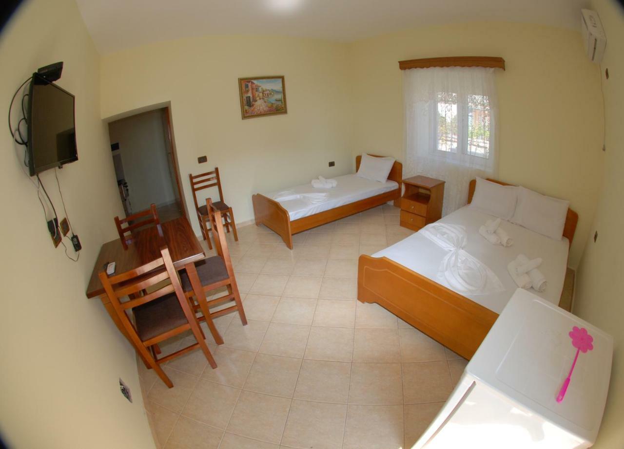 Rama Apartments Саранде Екстериор снимка