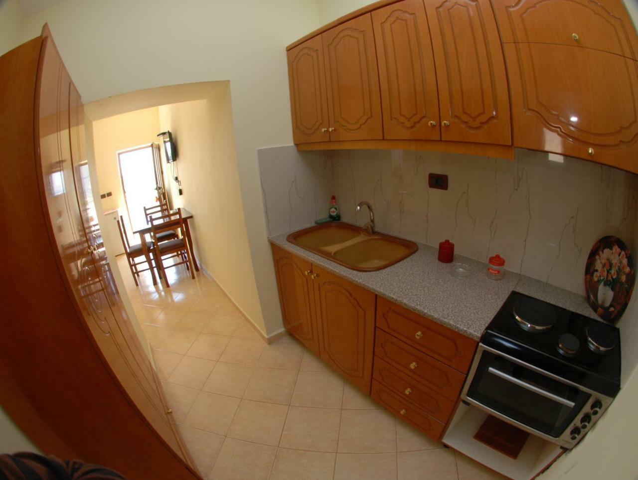 Rama Apartments Саранде Екстериор снимка