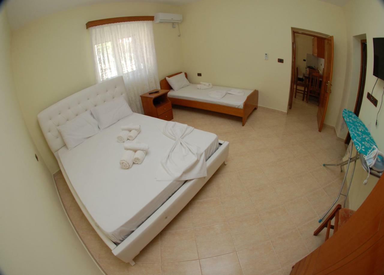 Rama Apartments Саранде Екстериор снимка