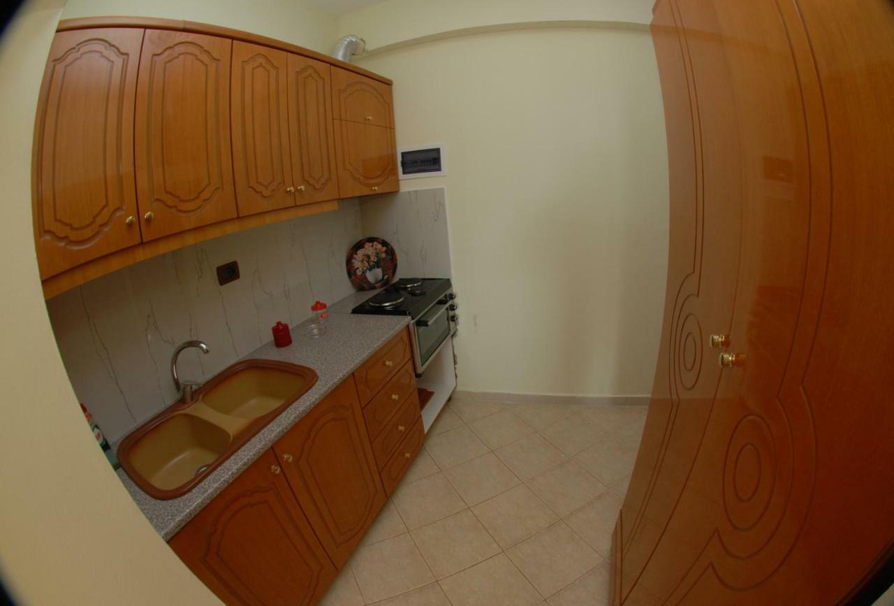Rama Apartments Саранде Екстериор снимка