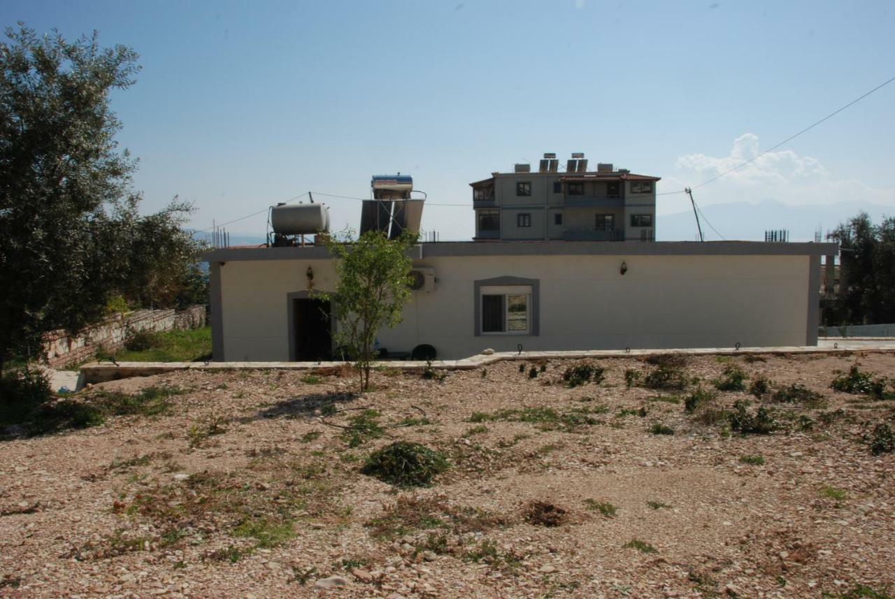 Rama Apartments Саранде Екстериор снимка